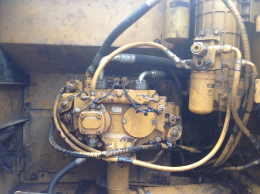 320C ช่วงล่างใหม่หมด โซ่-ใบใหม่ แน่นทุกจุด 20,000ชั่วโมง ไฟฟ้าครบ สัญญาซื้อขาย