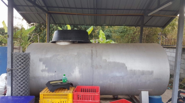 ขาย65000พร้อมห้วจ่าย ถัง4000ลิตร