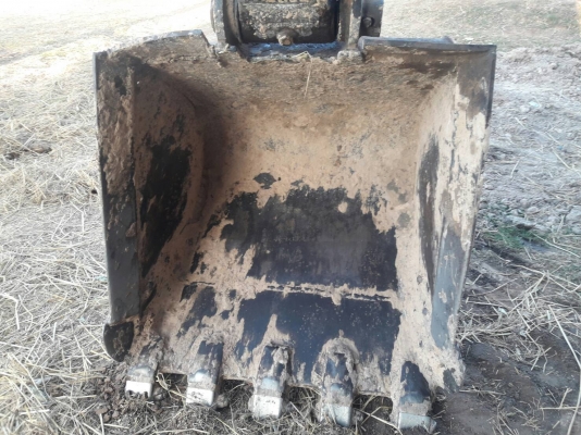 ขายด่วน SK120 เครื่องเดิม ปั้มเดิม แอรหนาว โซ่ใหม่1ข้าง สภาพพร้อมใช้งาน