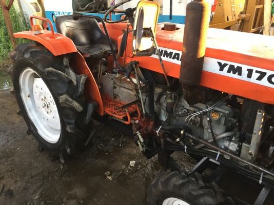 รถไถyanmar ym1700 สภาพดีพร้อมใช้มีผานดัน รถไถyanmar ym1700 สภาพดีพร้อมใช้มีผานดัน