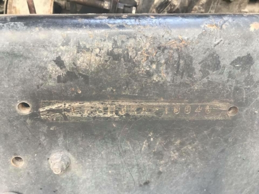 570,000"ขาย 6 ล้อ Hino สิงห์ไฮเทคปี 38 เครื่อง 195 แรงกระบะพื้นเรียบมีวินท้ายช่วงยาว 5 เมตร 50