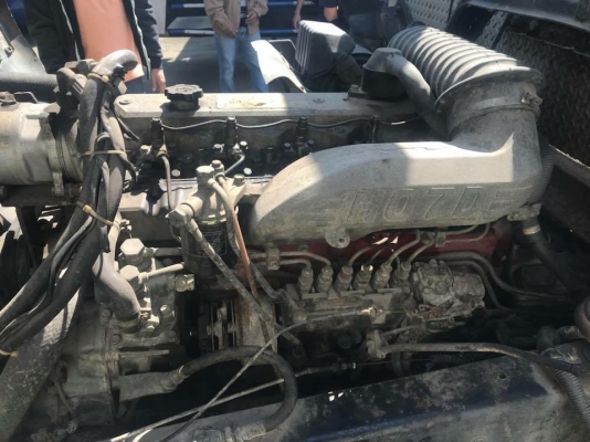 570,000"ขาย 6 ล้อ Hino สิงห์ไฮเทคปี 38 เครื่อง 195 แรงกระบะพื้นเรียบมีวินท้ายช่วงยาว 5 เมตร 50