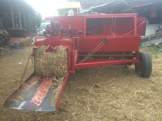 ขายนิวฮอนแลน 276 ราคา 98,000  เช็คให้พร้อมใช้งาน แล้วครับ สนใจโทร 091-0206555 อยู่สุรินทร์ครับ