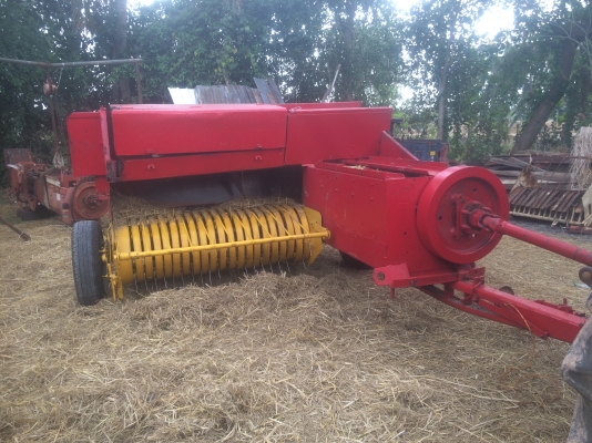 ขายนิวฮอนแลน 276 ราคา 98,000  เช็คให้พร้อมใช้งาน แล้วครับ สนใจโทร 091-0206555 อยู่สุรินทร์ครับ