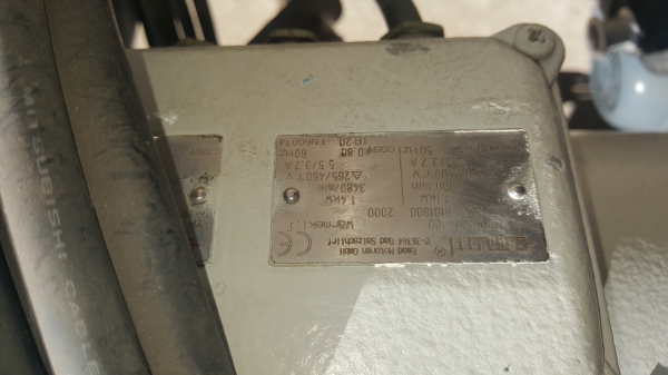 ขายแวคคั่ม3แรงม้ามีU-VAC 1เครื่อง15,000 บาทไม่มีU-VAC 1 เครื่อง 10,000 บาท