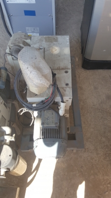 ขายแวคคั่ม3แรงม้ามีU-VAC 1เครื่อง15,000 บาทไม่มีU-VAC 1 เครื่อง 10,000 บาท