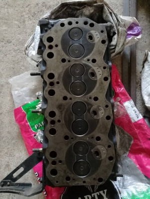 ขายฝาสูบนิสสันTD27