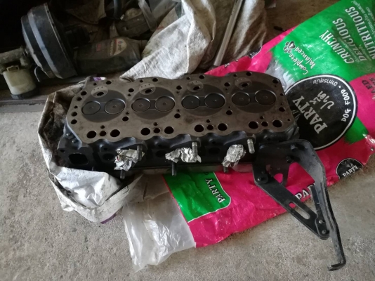 ขายฝาสูบนิสสันTD27