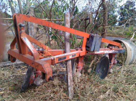 ขายผานบุกเบิกผาน3 ตราช้างใส่รุ่น 47-50 สภาพพร้อมใช้งานราคาต่อรองได้คับ0874496658