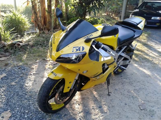 ยามาฮ่า r1 1000cc จดทะเบียน2002 สวยเดิม เครื่องกิ้ฟ ทะเบียนแท้ พร้อมโอนทุกข่นส่ง