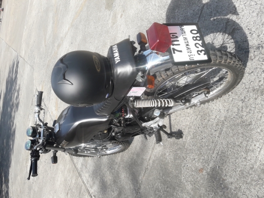 RXZ135แต่งสวยครับ เอกสารครบๆเอาไปโอนได้เลยครับทะเบียนครับ 18000ครับ แถมหมวก1ใบครับ RXZ135แต่งสวยครับ เอกสารครบๆเอาไปโอนได้เลยครับทะเบียนครับ 18000ครับ แถมหมวก1ใบครับ