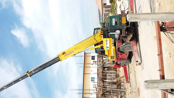 ขายเครนทาดาโน่ ขนาด 8 ตัน สภาพพร้อมใช้