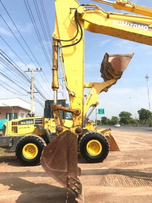 ขายรถแบคโฮ SUMITOMO SH225X-3 ปี 2004 มีลายหัวกระแทก รถนอกนำเข้าจากญี่ปุ่น สภาพสวยพร้อมใช้ มีVDOการทำงานครับ ขายรถแบคโฮ SUMITOMO SH225X-3 ปี 2004 มีลายหัวกระแทก รถนอกนำเข้าจากญี่ปุ่น สภาพสวยพร้อมใช้ มีVDOการทำงานครับ