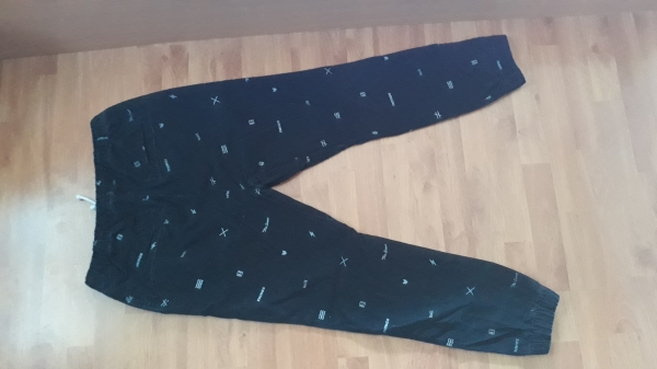 กางเกงขาจั๊ม เอวยืด กางเกงขาจั๊ม เอวยืด