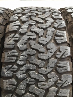ขายยางBF ko2 All-Terrain 275/55/20 ลดราคา จะเอาเงินไปซื้อล้อใหม่คับ