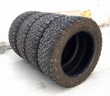 ขายยางBF ko2 All-Terrain 275/55/20 ลดราคา จะเอาเงินไปซื้อล้อใหม่คับ