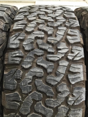 ขายยางBF ko2 All-Terrain 275/55/20 ลดราคา จะเอาเงินไปซื้อล้อใหม่คับ