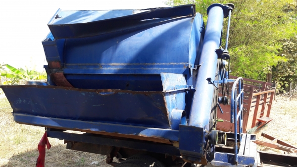 รถนวดข้าว