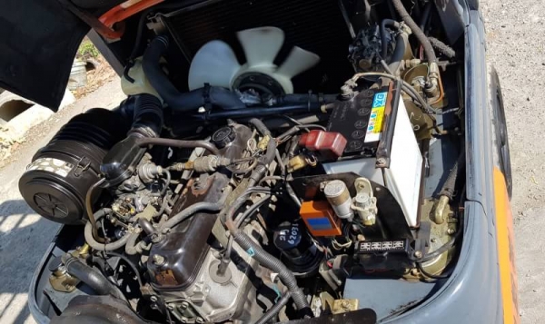 ขายด่วนรถยกTOYOTA6FG20ยก2.0ตันเสาสูง5เมตรทูฟรียางตัน4เส้นรถนอกนำเข้ายังไม่เคยใช้งานในเมืองไทยเลย