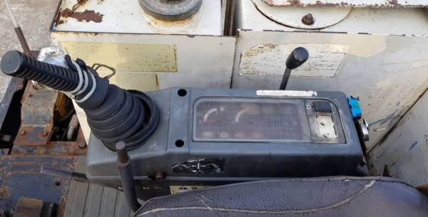 ขายด่วนรถแบคโฮIHI40Jรุ่นยอดนิยมคอนโทลน้ำมันสั่นปั่มนี้วเทียบเท่าPC40เครื่องดีปั่มดีเร็วแรงรถนอกเพิ่งนำเข้ามาใหม่ยังไม่เคยใช้งานในเมืองไทยเลย