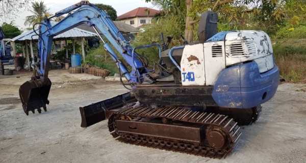 ขายด่วนรถแบคโฮIHI40Jรุ่นยอดนิยมคอนโทลน้ำมันสั่นปั่มนี้วเทียบเท่าPC40เครื่องดีปั่มดีเร็วแรงรถนอกเพิ่งนำเข้ามาใหม่ยังไม่เคยใช้งานในเมืองไทยเลย