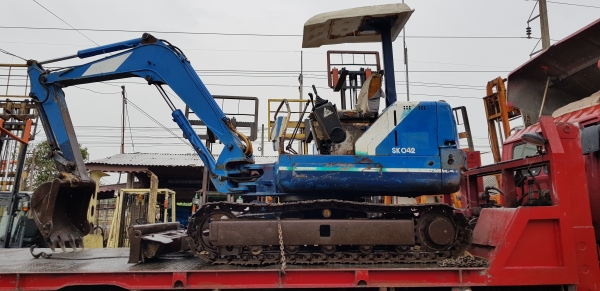 ขายด่วนรถแบคโฮKOBELCO-SK042รุ่นยอดนิยมคอนโทลน้ำมันสั่นปั่มนี้วเทียบเท่าPC45เครื่องดีปั่มดีเร็วแรงรถนอกเพิ่งนำเข้ามาใหม่ยังไม่เคยใช้งานในเมืองไทยเลย ขายด่วนรถแบคโฮKOBELCO-SK042รุ่นยอดนิยมคอนโทลน้ำมันสั่นปั่มนี้วเทียบเท่าPC45เครื่องดีปั่มดีเร็วแรงรถนอกเพิ่งนำเข้ามาใหม่ยังไม่เคยใช้งานในเมืองไทยเลย