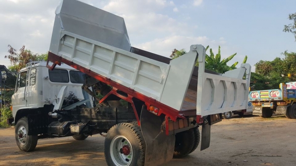 ขาย6ล้อดัมพ์HINO 195 HO7Dเพาเวอร์ทิ๊ฟฟี่ แชชซีสวยกระบะ3.90ทะเบียนครบ ติดต่อ080-7964423 085-7698049 เ