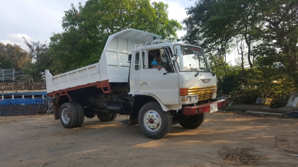 ขาย6ล้อดัมพ์HINO 195 HO7Dเพาเวอร์ทิ๊ฟฟี่ แชชซีสวยกระบะ3.90ทะเบียนครบ ติดต่อ080-7964423 085-7698049 เ