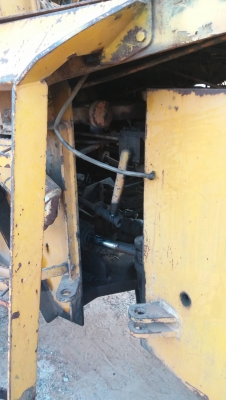 ขายด่วนรถตักล้อยาง