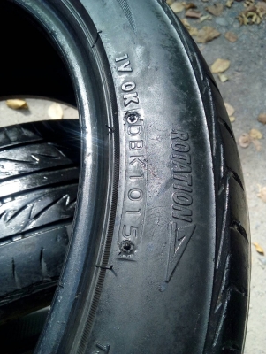 215/45R17  BRIDGESTONE MY-02 SPORT STYRE ปี15  มี 2 เส้น โทร.081-427-3941 ไอดีไลน์  0814273941