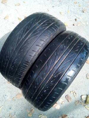 215/45R17  BRIDGESTONE MY-02 SPORT STYRE ปี15  มี 2 เส้น โทร.081-427-3941 ไอดีไลน์  0814273941