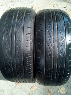 215/45R17  BRIDGESTONE MY-02 SPORT STYRE ปี15  มี 2 เส้น โทร.081-427-3941 ไอดีไลน์  0814273941