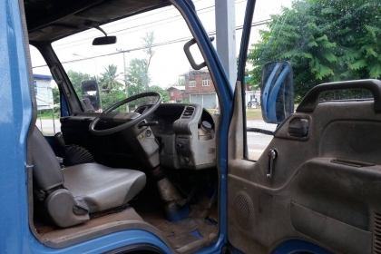 Isuzu NQR66rx 120แรงฝาขาว ห้างแท้ปี43 กะบะยาว5.5 เล่มพร้อม