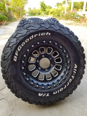 ขายยาง BF KO2 265/70/16 พร้อมล้อ LENSO สวยๆ