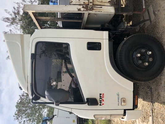 ขาย6ล้อISUZU NQR175แรงยูโร3จดปี54กระบะเหล็กทั้งลูกยาว5.70เมตร ขาย6ล้อISUZU NQR175แรงยูโร3จดปี54กระบะเหล็กทั้งลูกยาว5.70เมตร