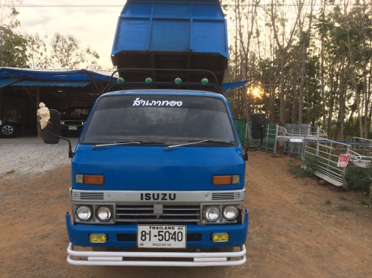 หกล้อ ดั้ม พร้อมใช้ เอกสารครบ ราคาสบายๆ