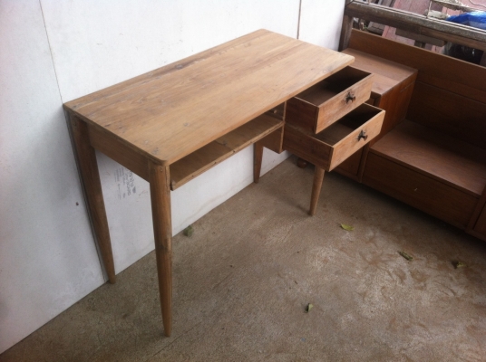 ขายโต๊ะคอมฯเข้ามุมไม้สักเก่า ขายโต๊ะคอมฯเข้ามุมไม้สักเก่า