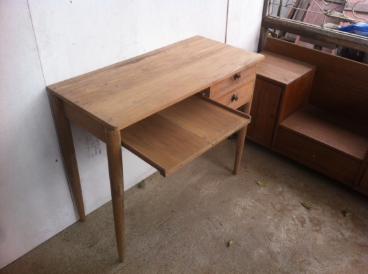 ขายโต๊ะคอมฯเข้ามุมไม้สักเก่า ขายโต๊ะคอมฯเข้ามุมไม้สักเก่า