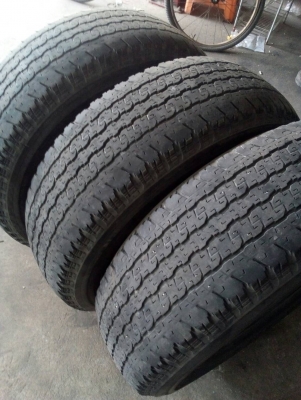 265/7016 BRIDGESTONE DUELER HT840 มี 3 เส้น โทร.081-427-3941 ไอดีไลน์ 0814273941