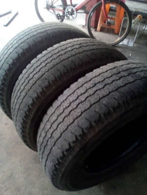 265/7016 BRIDGESTONE DUELER HT840 มี 3 เส้น โทร.081-427-3941 ไอดีไลน์ 0814273941