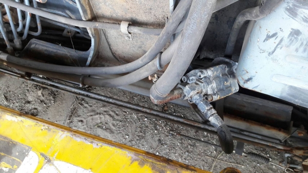 ขายด่วนเครนติดรถบรรทุก เก่านอก พร้อมใช้งาน ยี่ห้อ shinmeiwa รุ่น CB29-15S ขนาด 3t 3ปลอก 2 ชัก ขายราคา 73,000 บาท ขายด่วนเครนติดรถบรรทุก เก่านอก พร้อมใช้งาน ยี่ห้อ shinmeiwa รุ่น CB29-15S ขนาด 3t 3ปลอก 2 ชัก ขายราคา 73,000 บาท