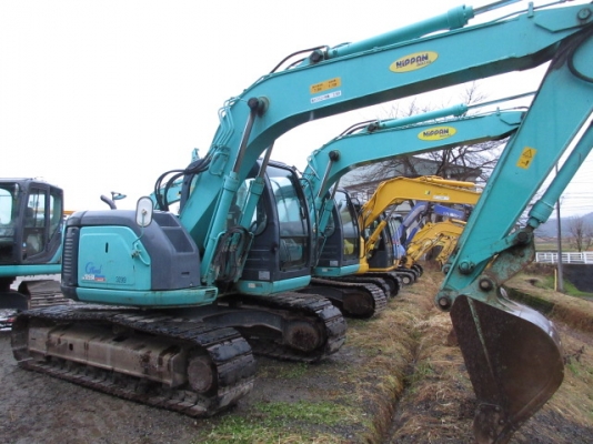 KOBELCO SK135SR-1ES #YY04-09782 สต็อกญี่ปุ่น โทร. 080-6565422 (หนิง)