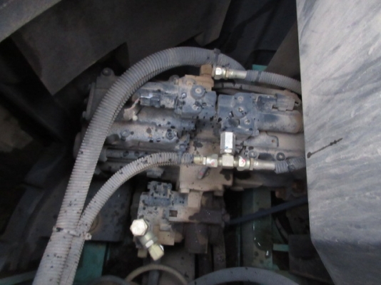 KOBELCO SK135SR-1ES #YY04-09782 สต็อกญี่ปุ่น โทร. 080-6565422 (หนิง)