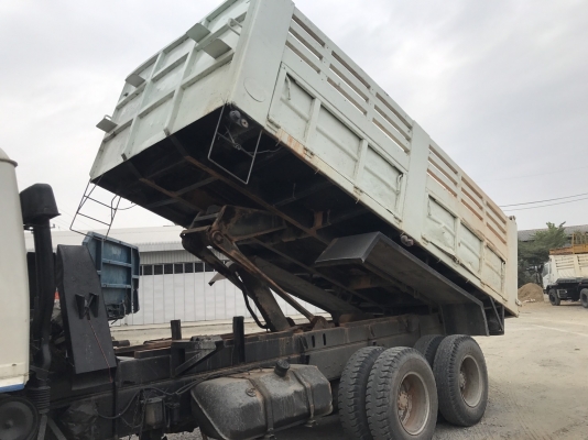 ขายกระบะดั๊มพ์ ยาว5.30เมตร ราคา 65,000 บาท สนใจติดต่อ 081-9426747 ขายกระบะดั๊มพ์ ยาว5.30เมตร ราคา 65,000 บาท สนใจติดต่อ 081-9426747