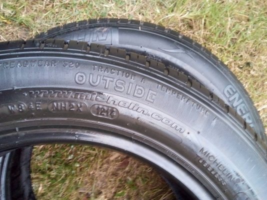 175/65R15 MICHELIN ENERGY XM-1 มี 2  เส้น โทร.081-427-3941 ไอดีไลน์ 0814273941