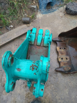 บุ้งกี๋ขุดวางท่อ ใส่ PC30 ของเก่านอก นำเข้าจากญี่ปุ่น สภาพสวย