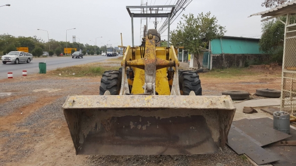 ขาย รถตัก KOMATSU JH30 เครื่องดี เกียร์ดี ยางสวย รถใช้งานได้ปกติครับ