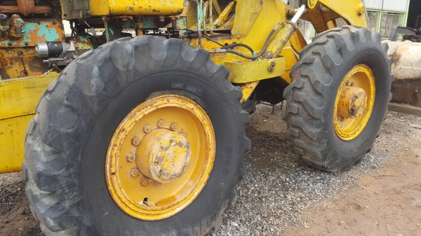 ขาย รถตัก KOMATSU JH30 เครื่องดี เกียร์ดี ยางสวย รถใช้งานได้ปกติครับ