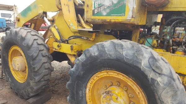 ขาย รถตัก KOMATSU JH30 เครื่องดี เกียร์ดี ยางสวย รถใช้งานได้ปกติครับ