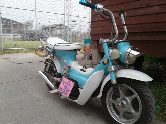 ขาย/แลก Honda chaly แต่งโหลดราคาไม่แพงครับ ขาย/แลก Honda chaly แต่งโหลดราคาไม่แพงครับ